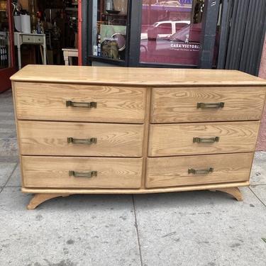 Cozied Up | Mid-century Oak Dresser 