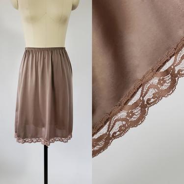 1970s Vanity Fair Half in Cocoa Brown  70's Skirt Slip 70s Lingerie Women's Vintage Size Medium 