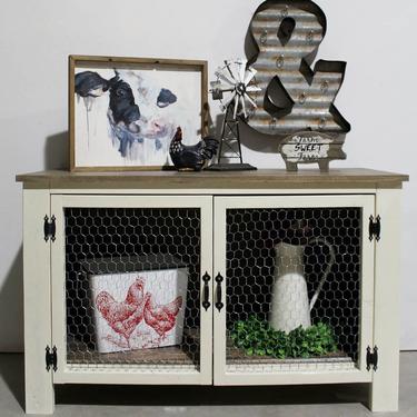 Farmhouse Cabinet &#8211; Entryway \/ Entertainment Stand