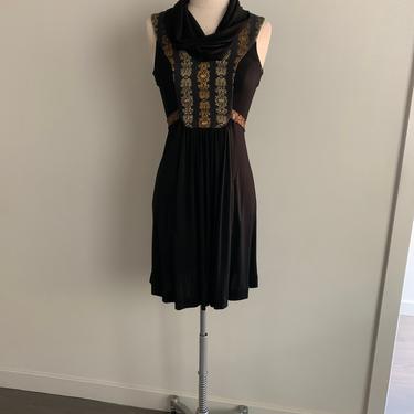 Balenciaga.Paris Black sleeveless knit cowl neck mini dress with brocade bib front-Size XS (38) 