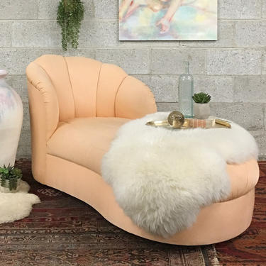 LOCAL PICKUP ONLY ———— Vintage Chaise Lounge 