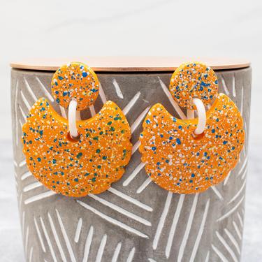 Vintage 1980s Orange Speckled Dangle Earrings - Mod Orange Paint Splatter Large Statement Earrings 