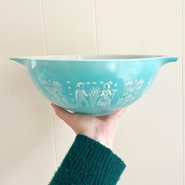 Vintage Pyrex Cinderella Nesting Bowl Turquoise Blue Butterprint Amish Pattern, 444, 4 QT 