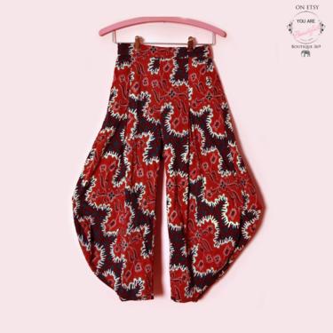 Vintage Cotton Harem Pants, Red batik India print 1980s, 70's Jodpurs Hippie Boho Womens Mens Pants Unisex Yoga Trousers Beach Baggy Crotch 