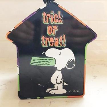 Vintage Peanuts, Halloween, Snoopy's Haunted House, Trick or Treat, Gift Bag, Tin, Handbag, Children, Accessory, Outfit, ~ 20-30-1045 by LeChalet