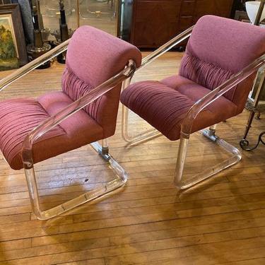 Pair of 1970s-80s Signed Lion in Frost Curved T-Bar Lucite Hollywood Regency Style Chairs With Original Mauve Upholstery &amp; Chrome Detailing 