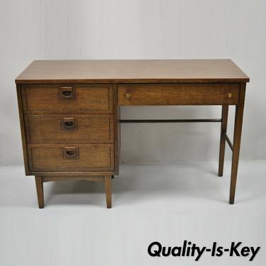 Stanley Mid Century Modern Walnut and Formica Writing Kneehole Work Table Desk