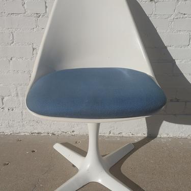 Mid Century Modern Burke Tulip Chair 