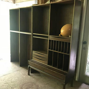 Rare 1950s Thonet NYC Wall Unit Oak Dark Book Shelf Drawers Cabinet Modular Mid-Century Office 