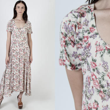 90s Pale Roses Floral Dress / Gypsy Grunge Festival Dress / 1990s Fit N Flare Liberty Print Flower / Vintage Womens Babydoll Maxi Dress 