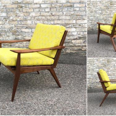 Danish Style Lounge Chair &#8211; Walnut 