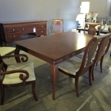 TRANSITIONAL DINING ROOM SUITE IN CHERRY WITH CABRIOLE LEGS / SIX CHAIRS / TABLE WITH TWO EXTENSIONS