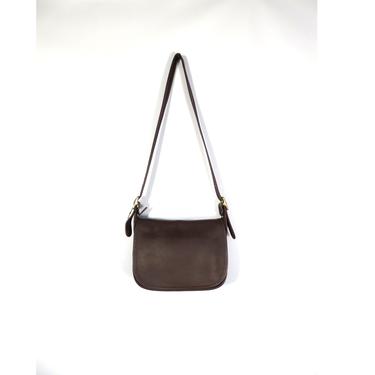 Vintage 90s Large Designer Coach Chocolate Brown Flap Over Adjusable Strap Saddle Bag 