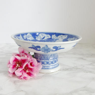 Vintage Blue and White Asian Pedestal Bowl Footed Bowl Chinoiserie Decor by PursuingVintage1
