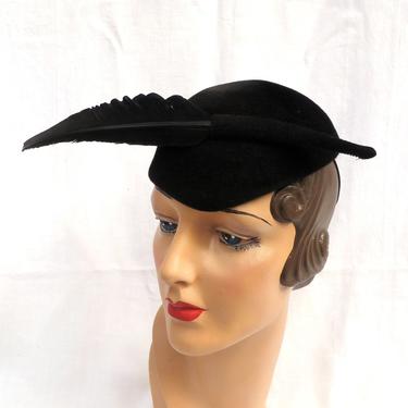 Vintage 1960's Black Wool Felt Mini Hat Capulet with Large Feather Frank Olive 60's Millinery 