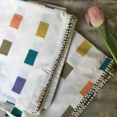 Espirit King Pillowcases, Vintage Set Of 2 Color Grid Pillow Cases, Geometric Design Bed Linens 