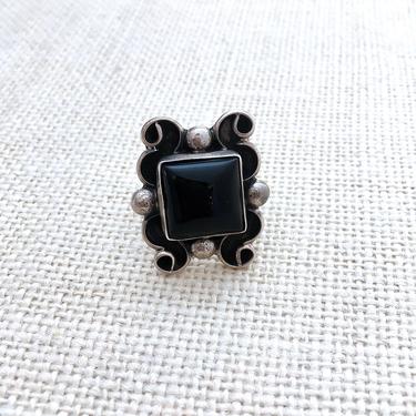 Navajo Vintage Style Silver Ring | Onyx Sterling Handcrafted Native Ring by Chimney Butte | Native American, Boho, Southwestern | Size 6.5 