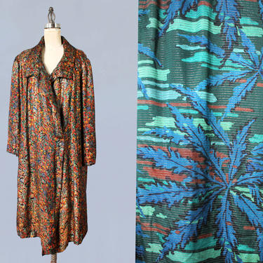 1920s Flapper Coat / 20s Vibrant Colorful Metallic Lam Coat / Incredible Blue Camouflage Lining! 