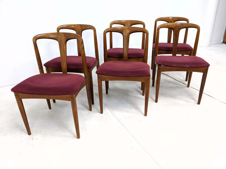 Set of 6 Danish Modern Teak Dining Chairs by Skovby
