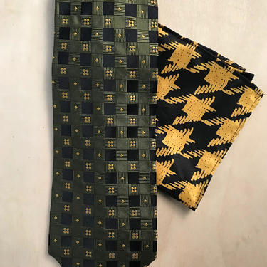 Vintage Neck Tie &amp; Pocket Square Set 