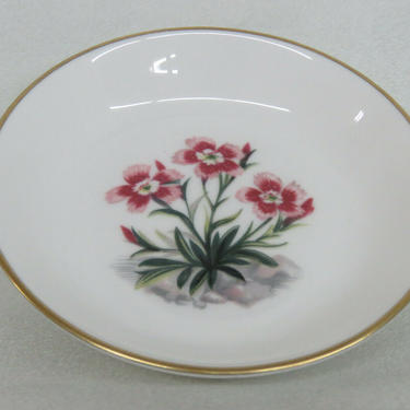 Royal Worcester Carnations England Trinket Vanity Dish 2405B