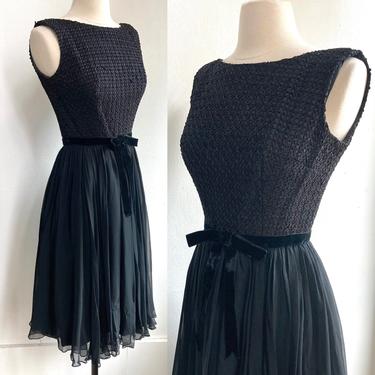 Adorable Vintage 50’s Party Dress / CHIFFON + TWEED + VELVET / Little Black Dress / 1950’s Party Dress 