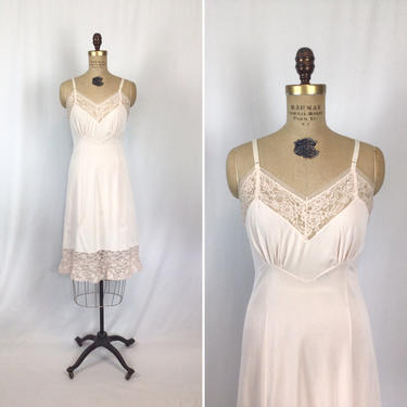 Vintage 50s slip | Vintage pink lace dress slip | 1950s Aristocrat pink full slip negligee 