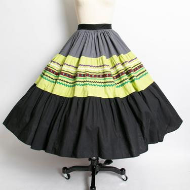 Vintage 1950s Patio Circle Skirt Green Ric Rac Squaw Full XS Extra Small 