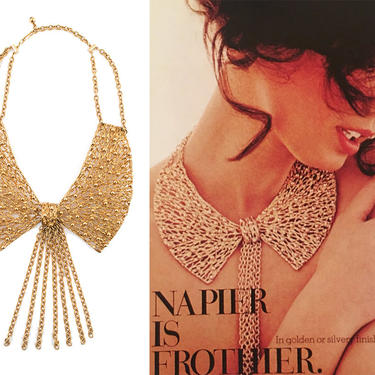 Vintage 1970s Bib Necklace | 70s NAPIER Brutalist Gold Plated Chain Fringe Tassel Collar Statement Necklace 
