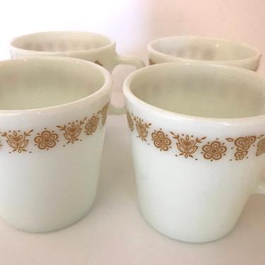 Vintageset of (4) Pyrex Gold Butterfly Milk Glass coffee cups 