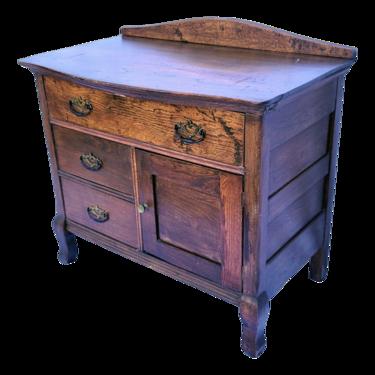 Antique Oak Chest of Drawers/Wash Stand