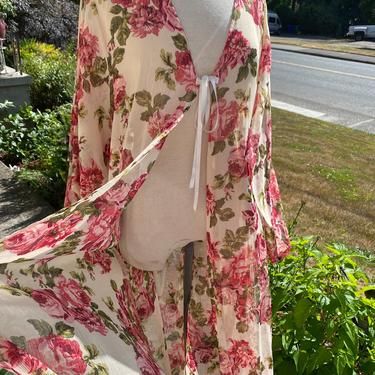 Long sheer flowing floral print robe/ layered kimono duster style jacket/ cover up/ lounging summer breezy rayon frock~ size large-open 