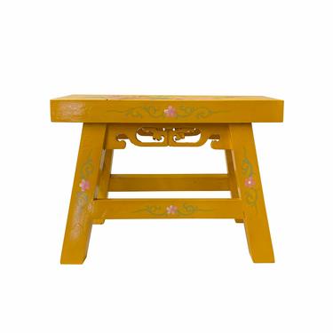 Yellow Lacquer Ru Yi Carving Blossom Flower Short Stool Table ws1563E 
