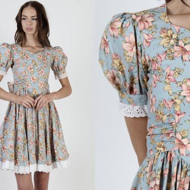 Vintage 80s Square Dancing Dress / Light Blue Floral Bouquet Print / White Eyelet Trim Sleeves And Skirt / Pioneer Woman Mini Dress 