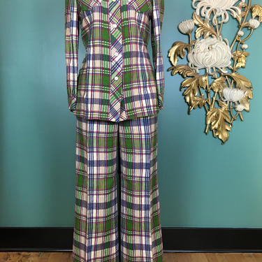1970s plaid suit, vintage pantsuit, medium, menswear style, bellbottom pants, green plaid shirt, 70s 2 piece set, mod pants set, 29 waist 