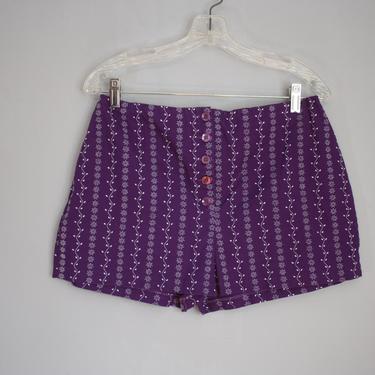 Early 1970s Booty Shorts // Purple with Textured Print // Medium 