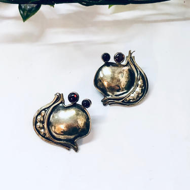 Vintage Earrings, Silver Earrings, Abstract jewelry, Statement Jewelry, Pierced Ears, Purple Gemstones, Silver and Purple, Large earrings 