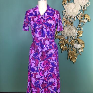 1960s dress, psychedelic print, vintage 60s sheath, purple polyester, zip front dress, casualmaker, mod dress, medium, abstract, retro shift 