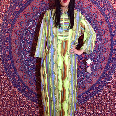 Vintage 60s Long Psychedelic Lisanne Exclusive Design Union Made Polyester Maxi Robe Kaftan with Pockets M // L 