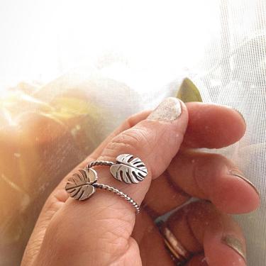 Monstera Leaf Ring - Monstera Bypass Ring - Silver Monstera Leaf Ring - Monstera Ring - Plant Lady Ring -  Gift for Her 