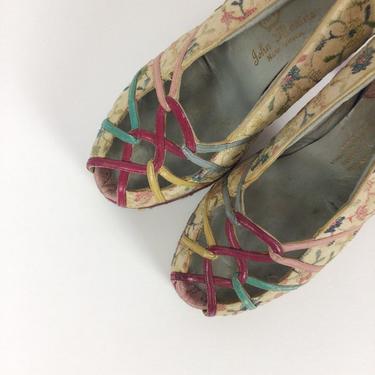 Rare Vintage 40s shoes | Vintage embroidered platform peep toe heels | 1940s John Marino sling back shoes 