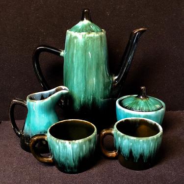 Blue Mountain Pottery Coffee Tea Set Pot Sugar Creamer Two Cups 