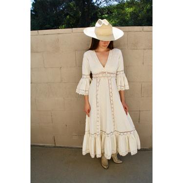 Tulum Crochet Dress // vintage 70s 1970s boho hippie white midi Mexican wedding maxi hippy empire high waist // S Small 