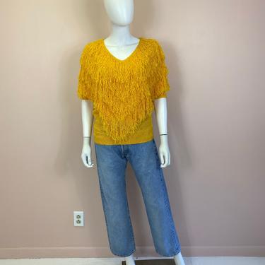 Vtg 1980s yellow fringe short sleeve sweater 
