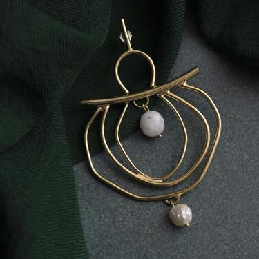 Single Moonstone, Pearl and Brass Giulia Earring
