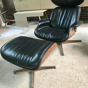 Plycraft Mr. Chair  Lounge Chair and Ottoman - Vintage, Excellent Condition 