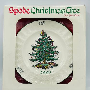 Vintage Spode Christmas Tree 8&amp;quot; Plate 1990  England - Nice condition- Unused- Limited Edition Original Box 