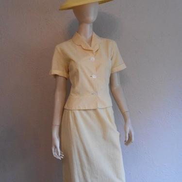 Holiday Sale 25% Off Victory Over the Pacific - Vintage WW2 1940s Lemon Yellow & White Pinstripe Seersucker Suit - 6/8 