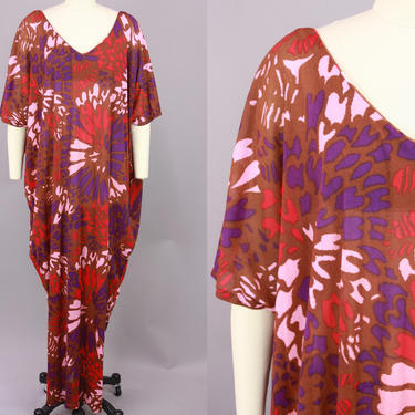 1970s Abstract Print Caftan | Vintage 60s 70s Loose Fit Lounge Dress with Built-in Bra | small / medium 