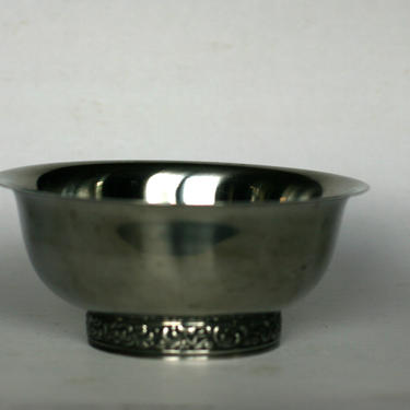 vintage mid century stainless steel serving bowl Decor/made in japan 